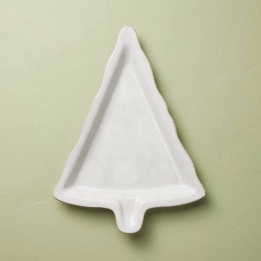 Hearth & Hand Christmas 10"x13.5" Stoneware Tree Shape Holiday Cookie Plate NEW